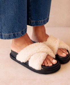 Yestyarn.shopf523b7b610 2